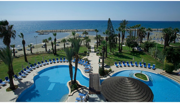 The Golden Bay Beach Hotel, Кипр